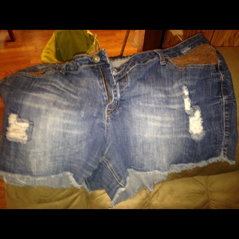 Jean shorts (2)